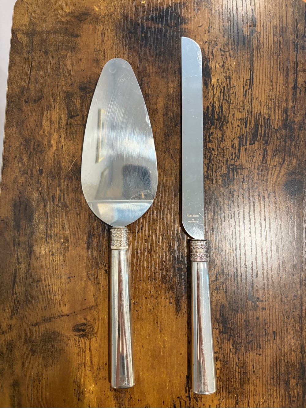 Vera Wang Silver-Tone Cake Server and Knife Set